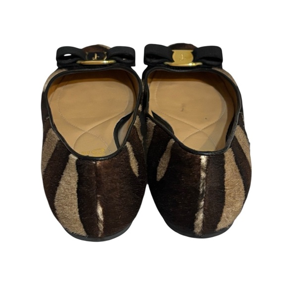 Salvatore Ferragamo ballet flats Varina calf hair tan brown stripe bow 6 US - Picture 5 of 11